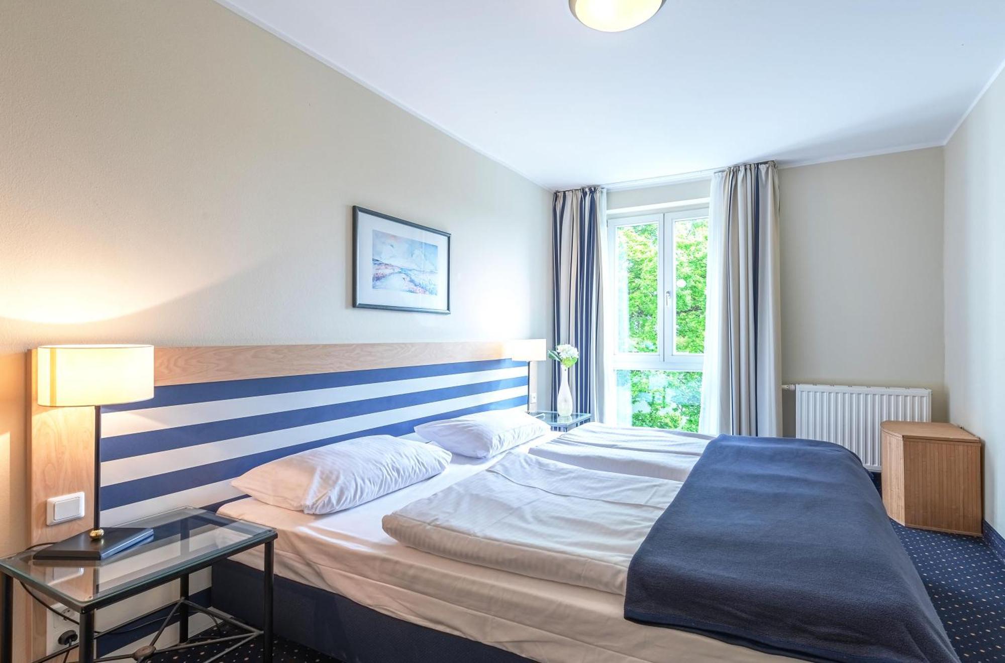 Toni'S Room An Der Seebruecke Zingst Extérieur photo